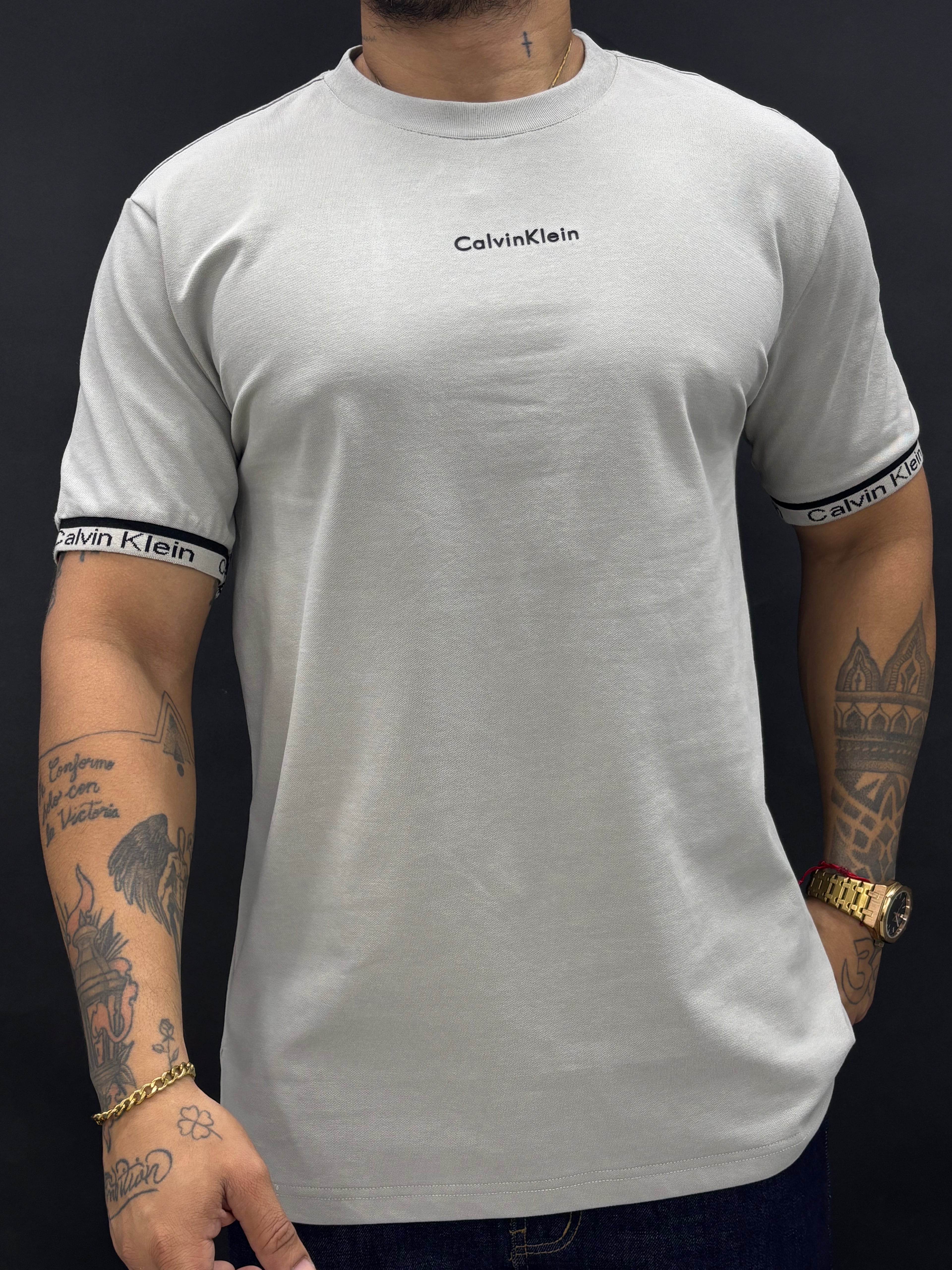 Camiseta cuello redondo en tela piqué