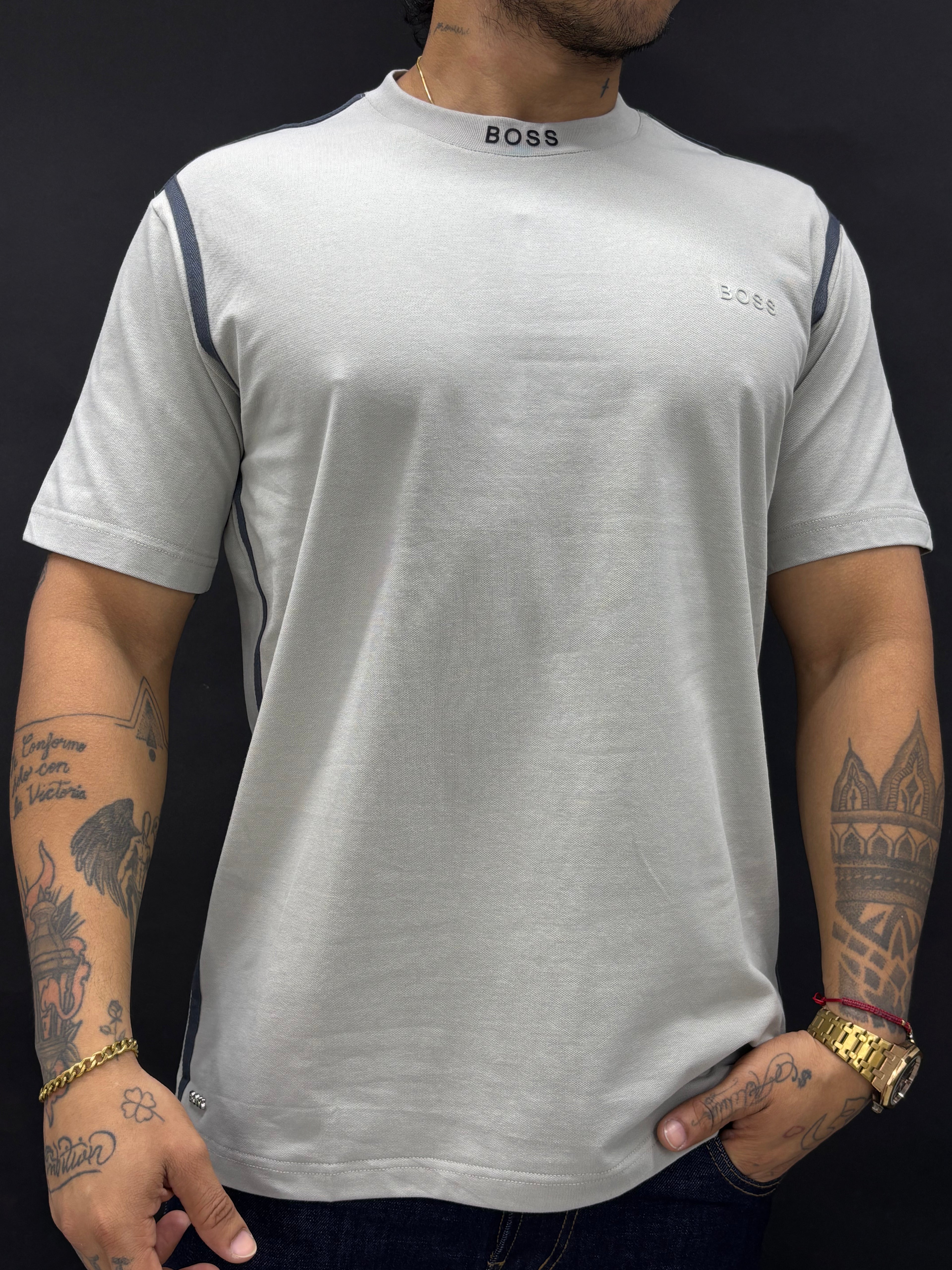 Camiseta cuello redondo en tela piqué