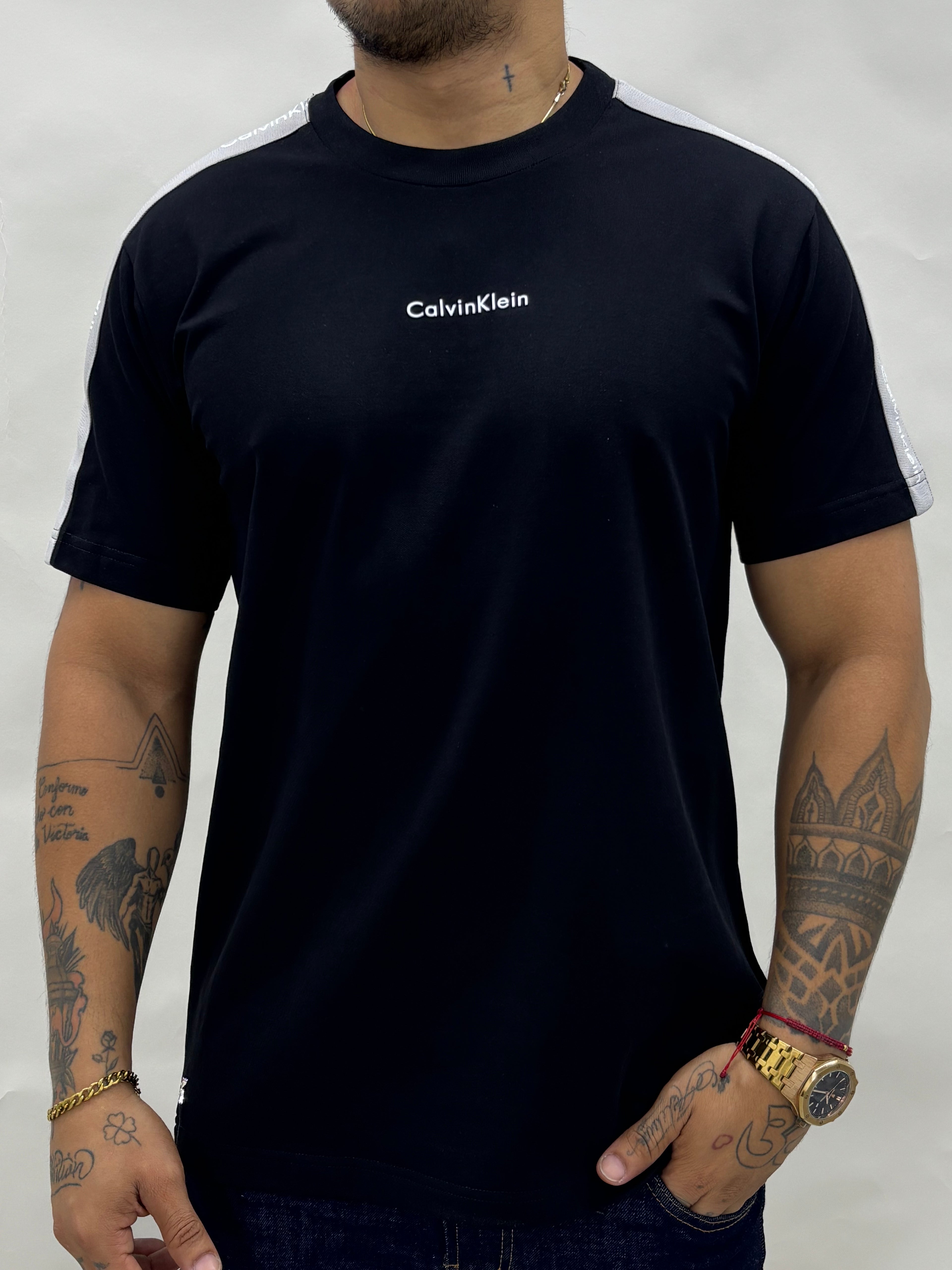 Camiseta cuello redondo en tela piqué