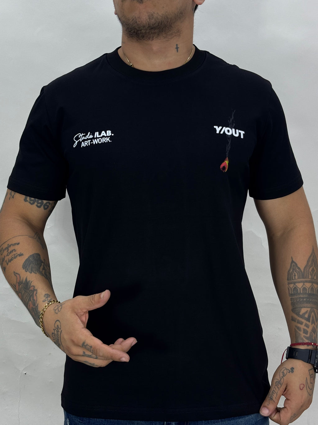 Camiseta Cuello Redondo — Premium