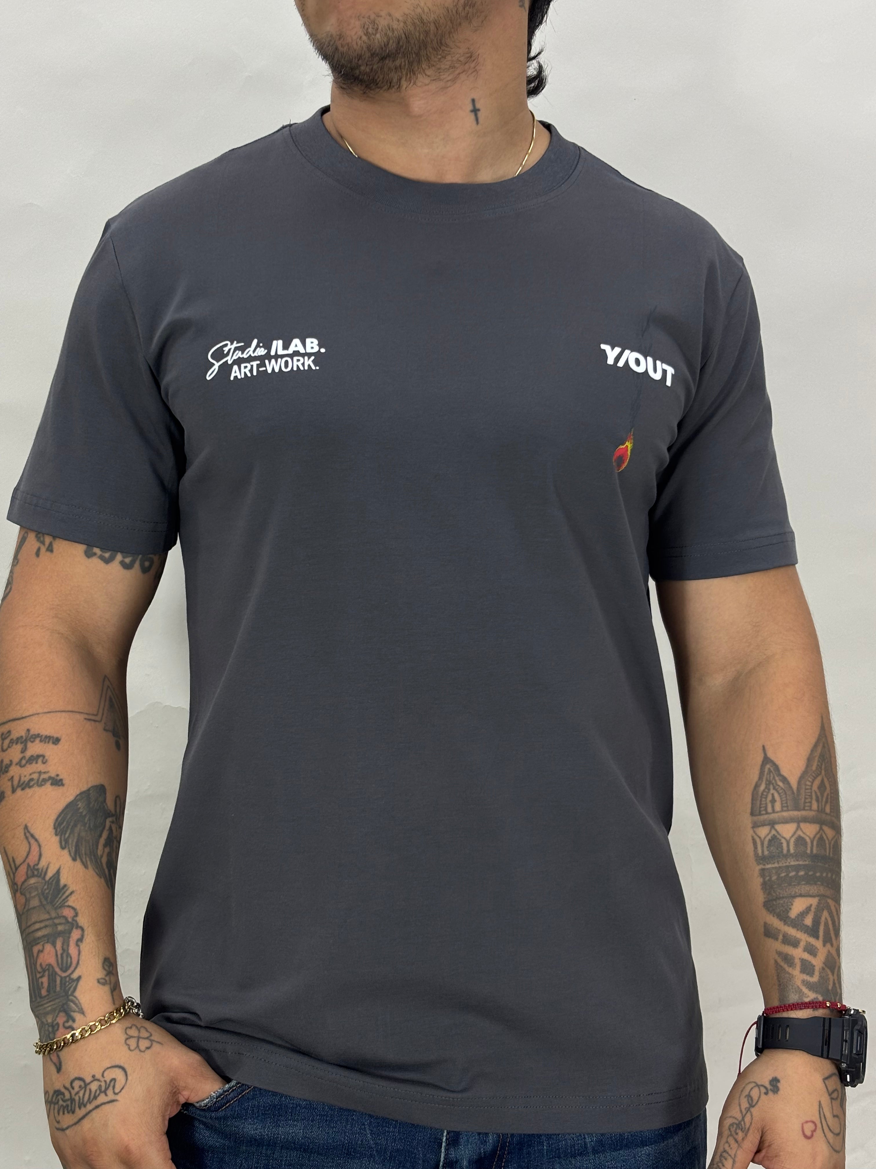 Camiseta Cuello Redondo — Premium