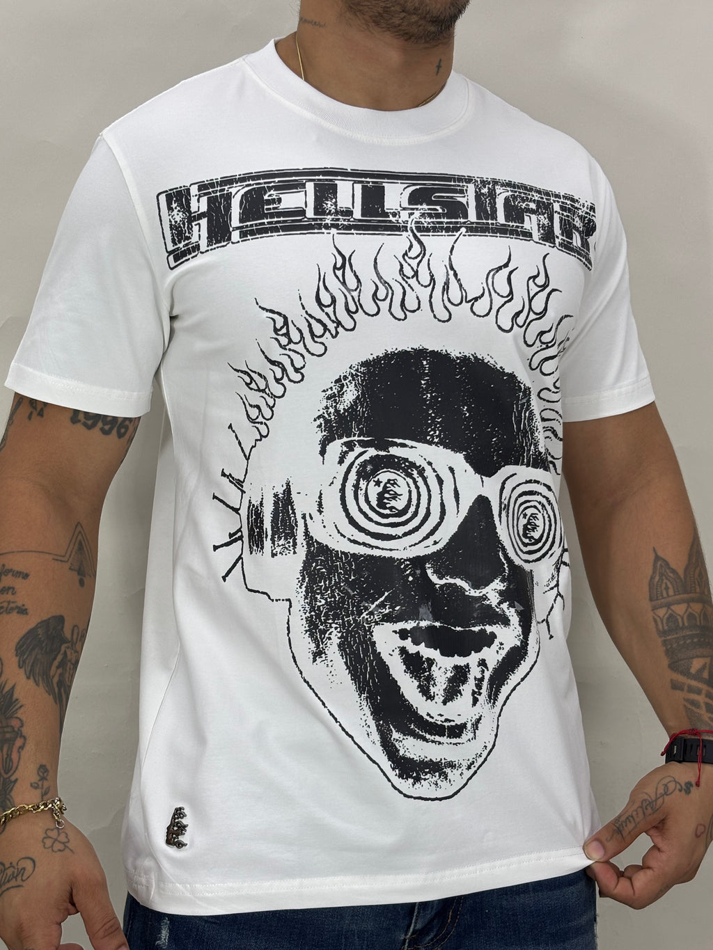 Camiseta Cuello Redondo — Premium